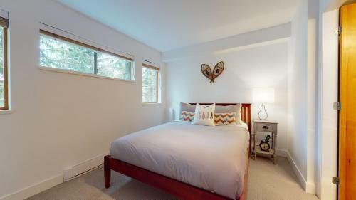 Modern Home In An Amazing Location By Harmony Whistler