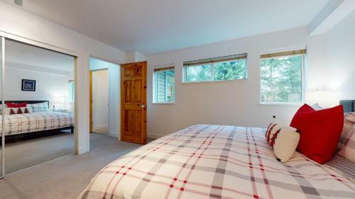 Modern Home In An Amazing Location By Harmony Whistler
