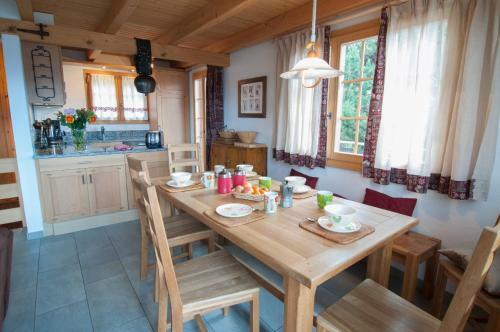 Chalet Lisa Ski-in, Ski-out Well Equipped
