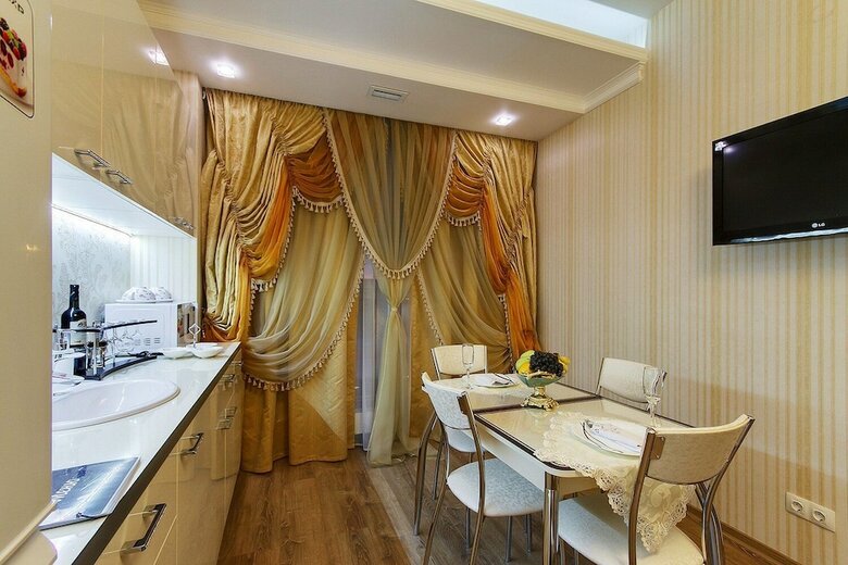 Men'k Kings Hotel