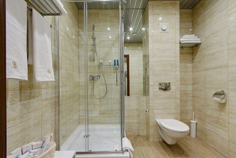Men'k Kings Hotel