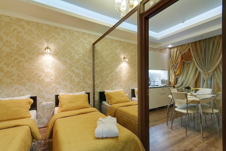 Men'k Kings Hotel