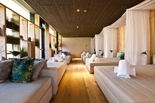 The Hide Apartments