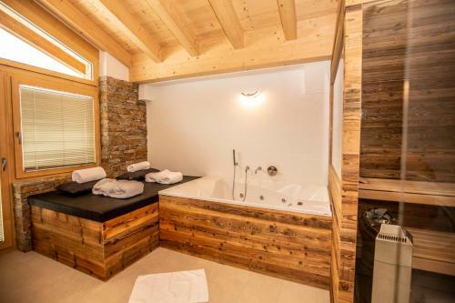 Palace Luxury Wellness Apartment Saas-fee