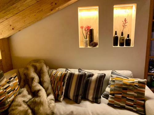 New, Luxurious And Central Art Penthouse