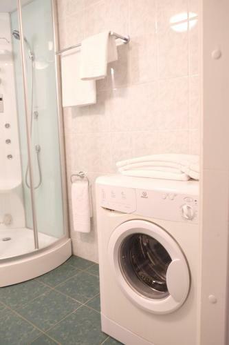 Apartments Inpredservice