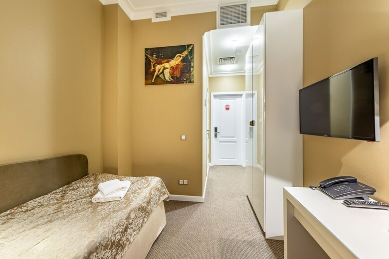 T-hotel