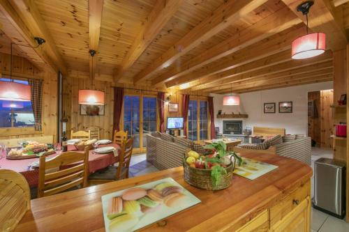 Chalet Lustycru Enjoy The Mountain