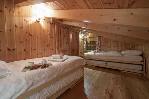 Chalet Lustycru Enjoy The Mountain