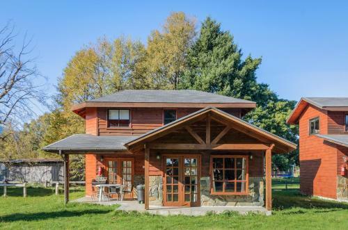 Lodge Caba�as Antulaf