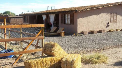 Hostal Apacheta Atacama Desert Lodge
