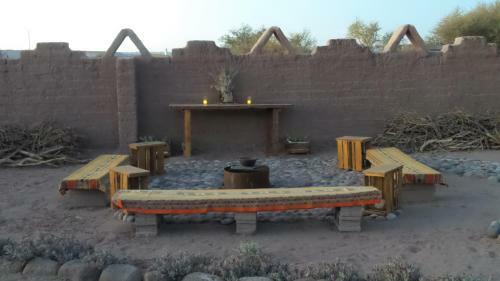 Hostal Apacheta Atacama Desert Lodge