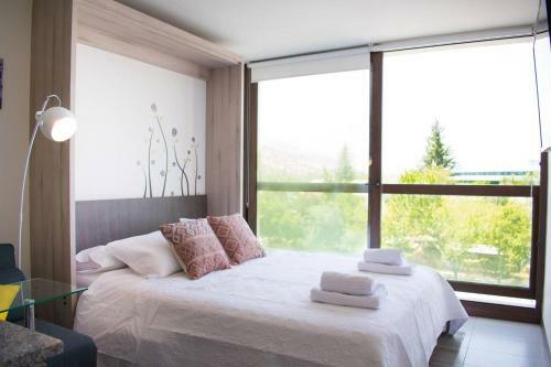 Apartamento Lotus Blanc Studio- W/ Mountain View, Pool And Gym