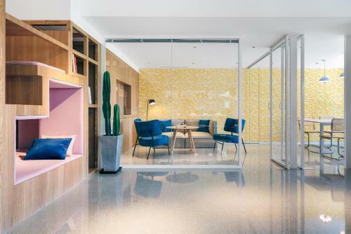 Stey 798 Serviced Apartment Boutique Hotel
