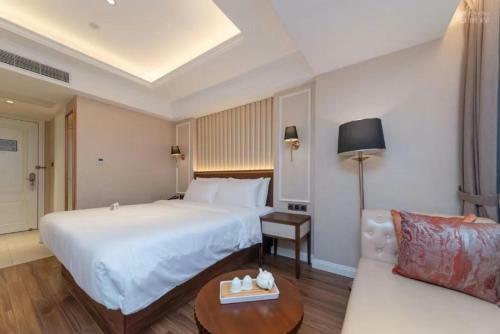 Polysheron Hotel Changsha Houjiatang Metro Station Branch