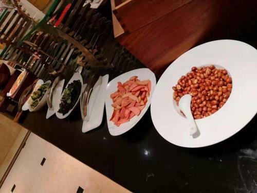 Polysheron Hotel Changsha Houjiatang Metro Station Branch