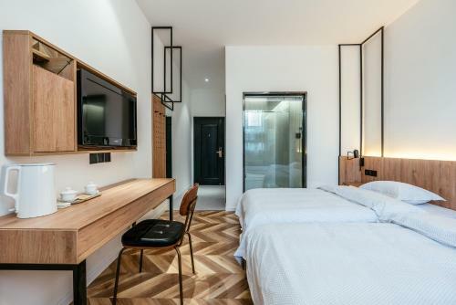 Poshpacker�chengdu Local Tea Hostel