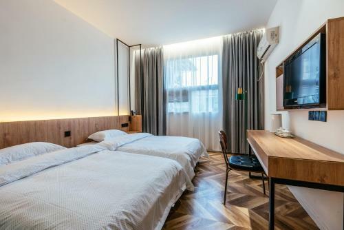 Poshpacker�chengdu Local Tea Hostel