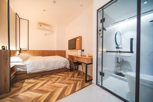 Poshpacker�chengdu Local Tea Hostel