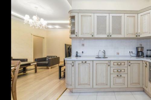 Apartamentos Goodrest On Marata