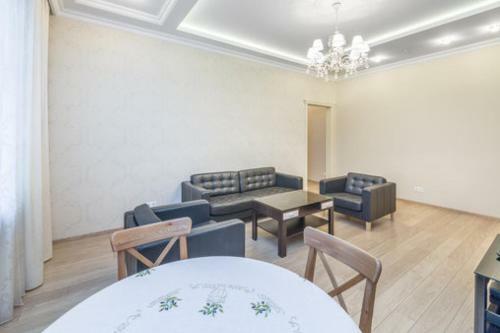 Apartamentos Goodrest On Marata