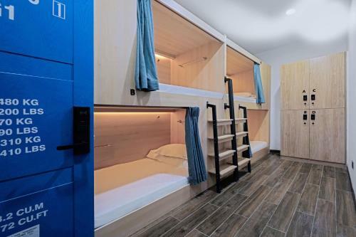 Zou Qu Ye Travel Hotel