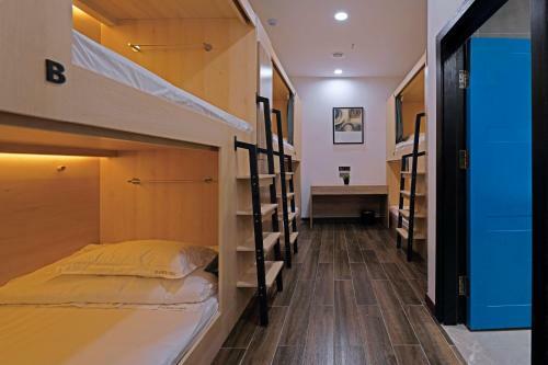 Zou Qu Ye Travel Hotel