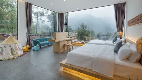 Hotel Z Plus Mountain Resort Inn