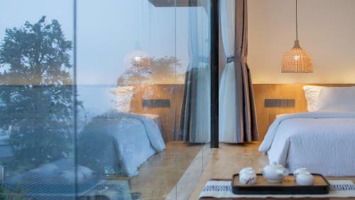 Hotel Z Plus Mountain Resort Inn