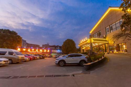 Zhangjiajie Heyday Hotel