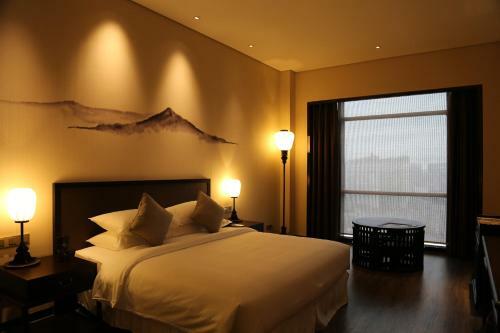 Amitabha Hotel (Fuzhou Pushang)