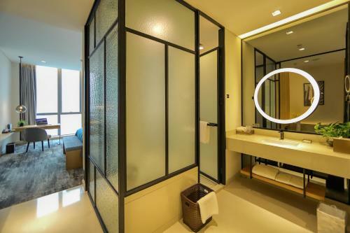 Rezen Longuu Hotel Guangzhou