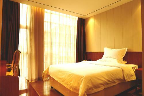 Zhongbo Art Hotel