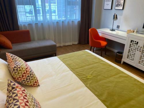 Kangbo Hotel Hanzhong Qiaobei Square