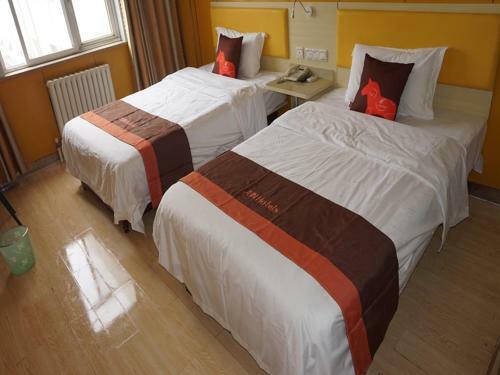 Jun Hotels Jinan Tianqiao District Railway Station Square