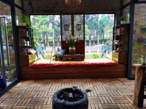 Purple Wood Guesthouse