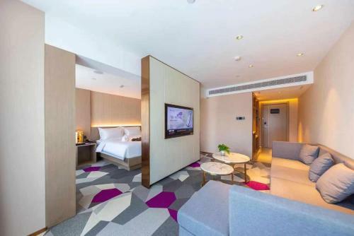 Lavande Hotel Zhonghai Plaza Store