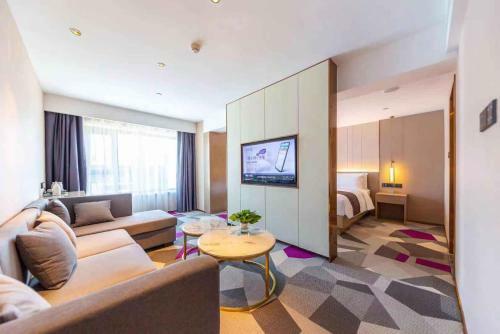 Lavande Hotel Zhonghai Plaza Store