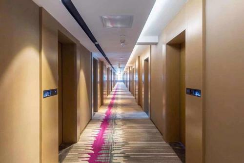 Lavande Hotel Zhonghai Plaza Store