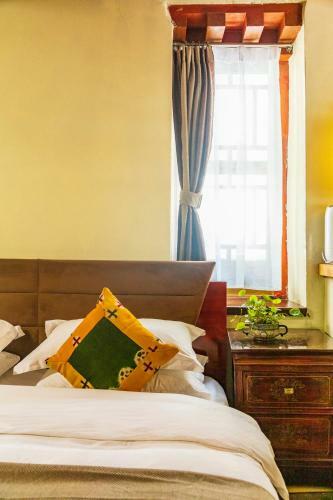 Floral Hotel Lincang Boutique Hotel