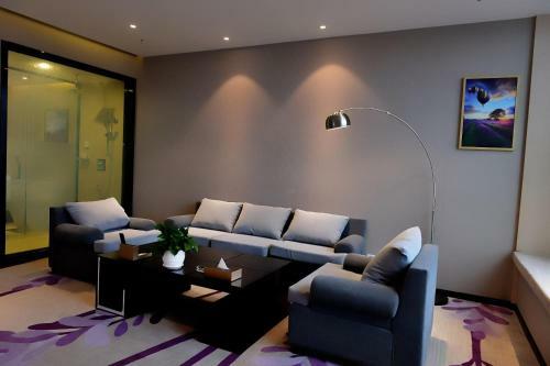Lavande Hotel Neijiang Hanan Avenue