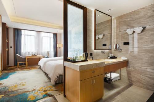 Haishu Teckon Ciel Hotel