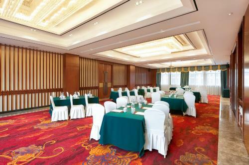 Haishu Teckon Ciel Hotel