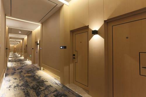 Mengguo Hotel Zhuqiao Town
