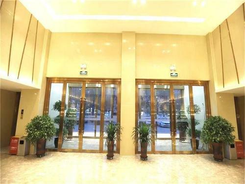 Lavande Hotel Turpan Grand Cross