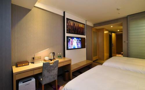 Lavande Hotel Wuhan Xudong Branch