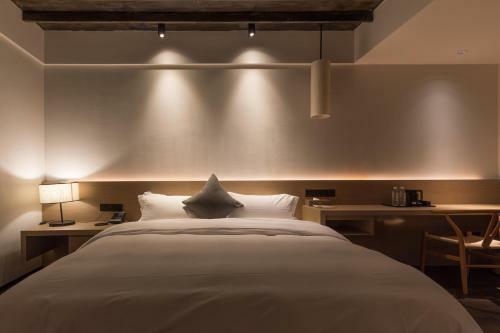 Wujing Shanhaijian Hotel