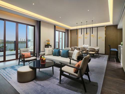 Wanda Realm Wuxi Hotel