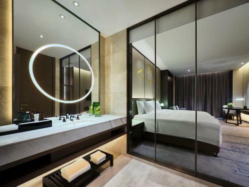 Wanda Realm Wuxi Hotel