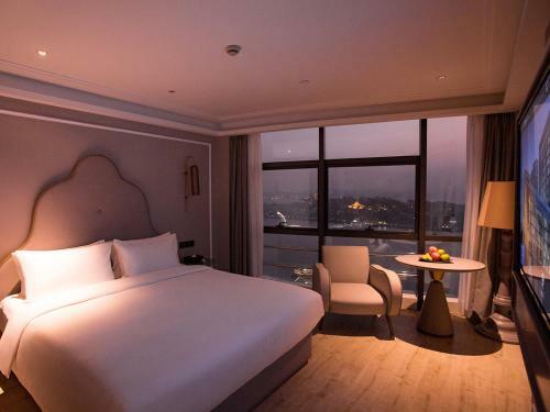 Hotel Mercure Xiamen On The Bund